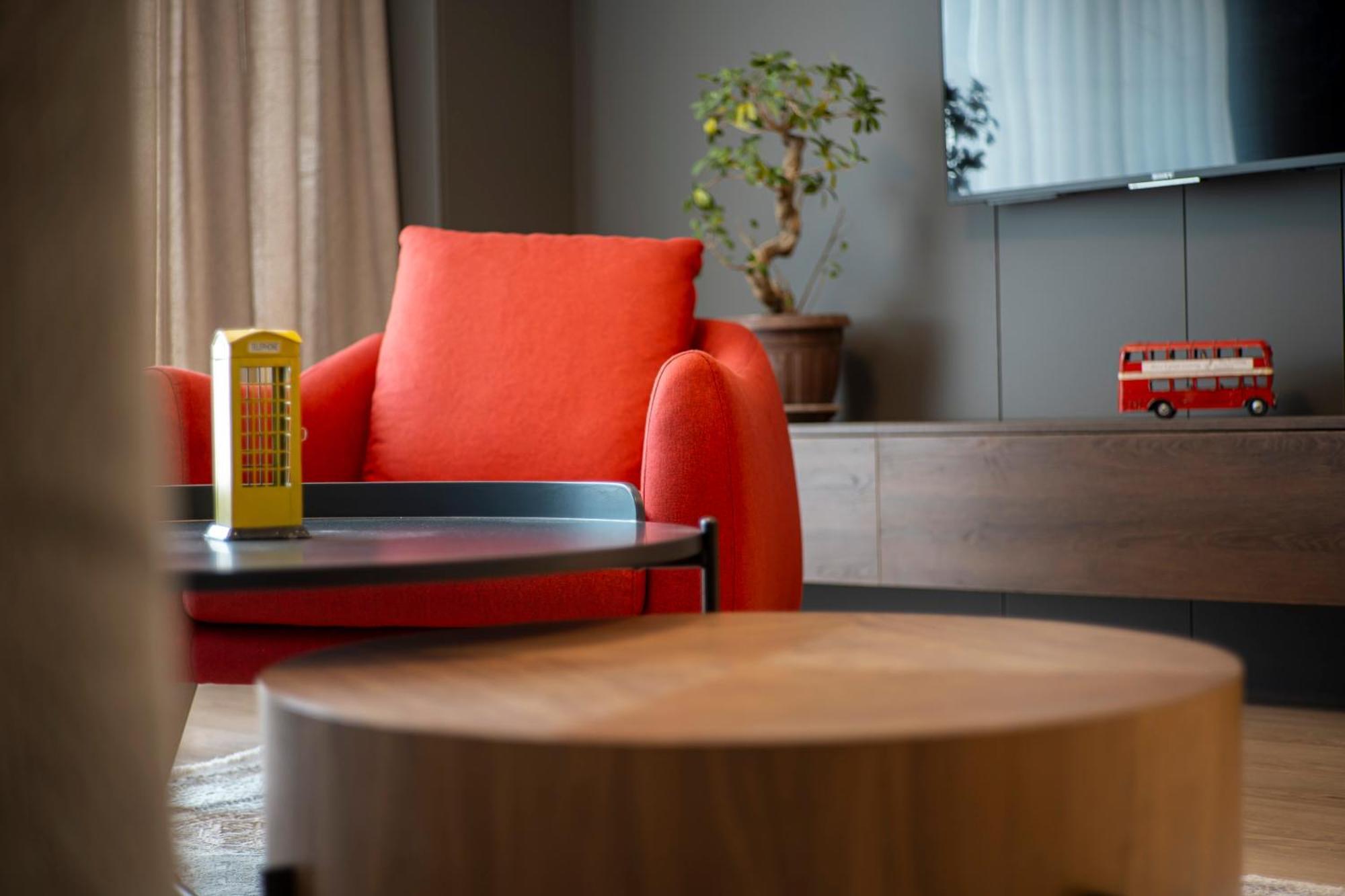 Lux Apartments Приштина Экстерьер фото