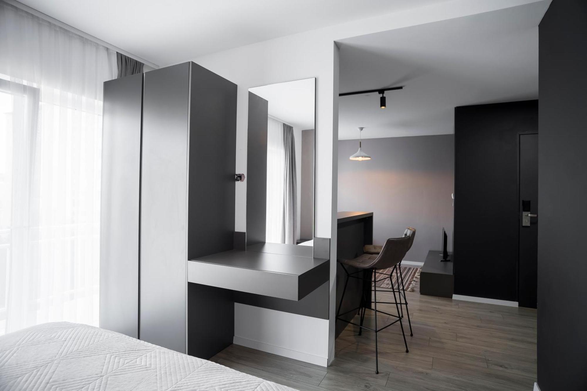 Lux Apartments Приштина Экстерьер фото
